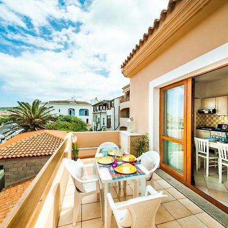 Casa Vacanze Il Grecale-A Pochi Passi Dal Mare Apartment Castelsardo Exterior photo